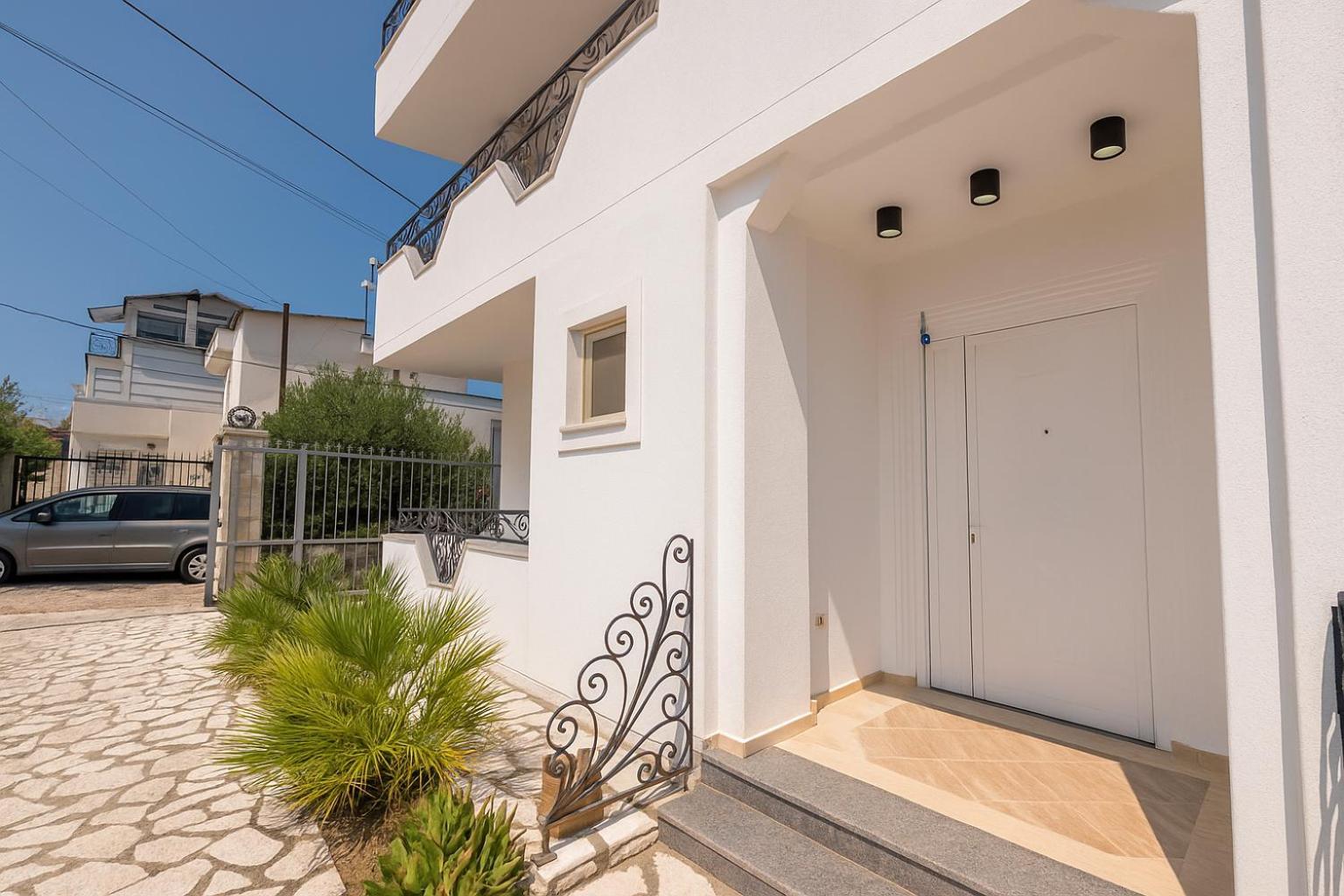Butrint Appartement *